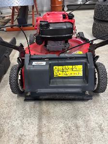 22" Toro Recycler self propelled lawnmower - Photo 5