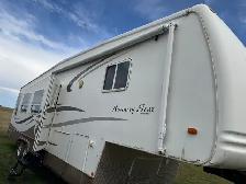 2004 Newmar Kountry Fifth Wheel 34 ft - Photo 9