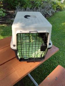 Like new cat carrying cage - Photo 5