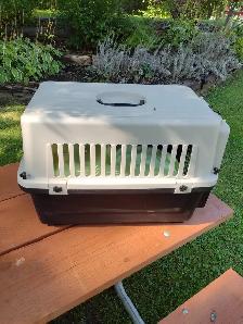 Like new cat carrying cage - Photo 6