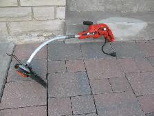 Black and Decker HOG Corded Grass Trimmer - Photo 8