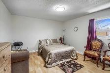 Detached House for Rent in Brampton - Photo 3
