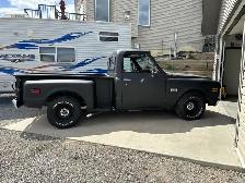 1968 GMC short box step side - Photo 5