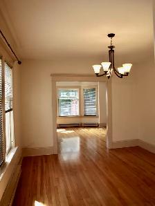 Very large three bedroom - Photo 5
