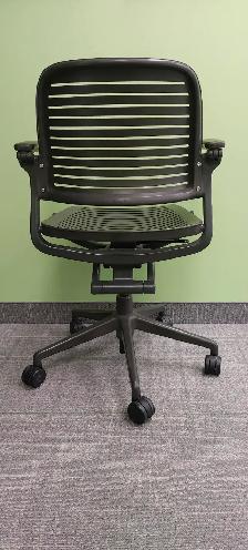 Steelcase Cachet Work Chair - Photo 3