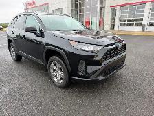 2024 Toyota RAV4 Hybrid LE Hybrid Efficiency. All-Season Confide - Photo 9