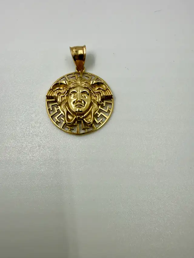 10K Gold Versace Pendant