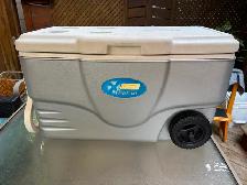 Chest cooler - Coleman Xtreme 62-Quart with wheels