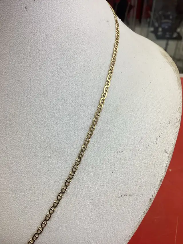 chaîne en or 14k à mailles ovales