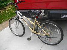 BRAND NEW $200 Schwinn Santa Monica Comfort Bike 26'
