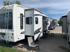 2010 Montana by keystone fifth wheel - Photo 5