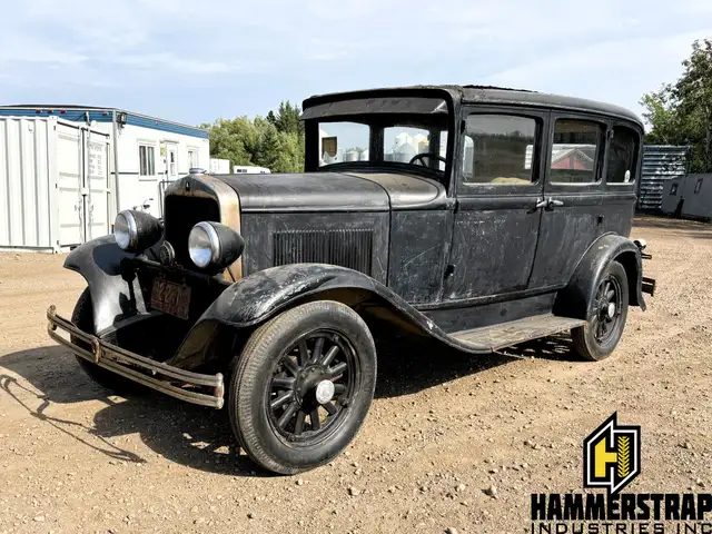 1930 PLYMOUTH Model U 4 Door Sedan Antique Classic Car