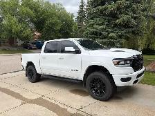 2020 Ram 1500 4x4 Night Edition