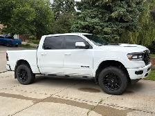 2020 Ram 1500 4x4 Night Edition - Photo 10