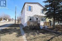 Bright, large 1 bed suite, itils &Internet  Included! - Photo 8