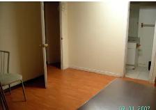 House units are available. All unit have a private washroom, - Photo 2