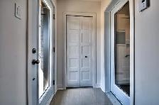 LOGEMENT 4 ½  GARAGE, GRAND BALCON, STATIONNEMENT, CABANON! - Photo 5