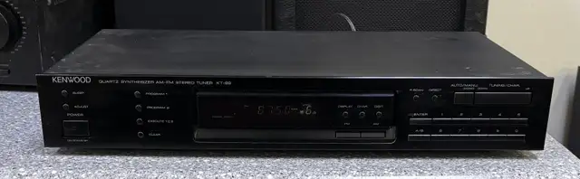 Kenwood KT-89 Stereo Tuner