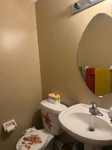 urgent room for rent female only - Photo 6
