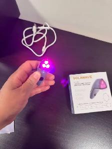 Solawave 3 minute light therapy - Photo 3