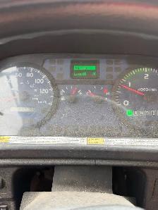 Hino 185 avec boîte 20 pieds – 217 183 km – 7 000 $ - Photo 8