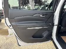 2026 Chevrolet Traverse LT - Photo 21