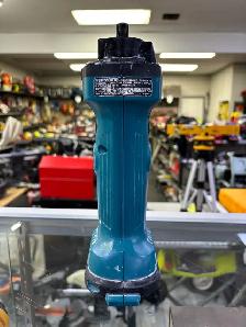 Makita 18V Cut Out Tool - Photo 4