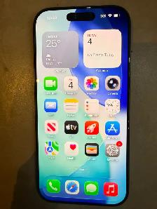Apple iPhone 17 Cell~256 Gigs