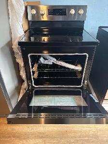 BRAND NEW! Kenmore "30" Freestanding Electric Range - Photo 3