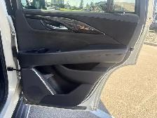 2015 Cadillac Escalade Platinum - Photo 28