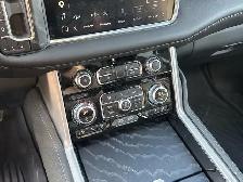 2024 GMC Yukon Denali - Photo 17