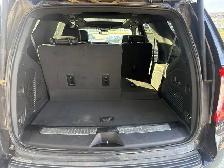 2024 GMC Yukon Denali - Photo 26