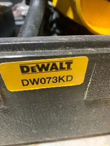 Dwalt Cordless Rotary Laser - Photo 2