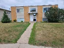 1 bedroom apartment 2115 7th Street E. $1,150.00