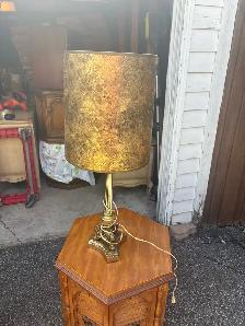 Free delivery used Vintage Brass Lamp