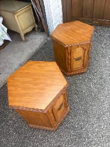 Free delivery used Set of Two Hexagonal Oak End Tables - Photo 6