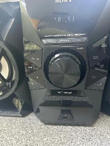 Sony HCD-EC619IP Mini CD AM/FM USB Stereo System - Photo 2