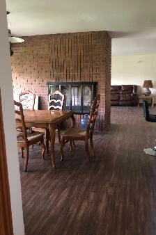 3 Bedroom, 3 Bathroom & 2 Kitchens House | Niagara Parkway - Photo 12