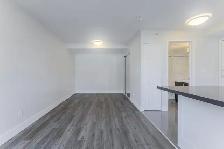 3 Bedroom Apartment for Rent - 340 The East Mall - Photo 18