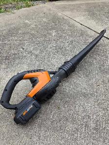 Worx 20V Cordless Leaf Blower with 20V Battery - Photo 2