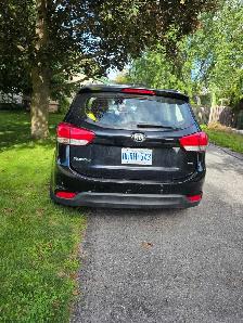 Kia Rondo 2015 - Photo 4