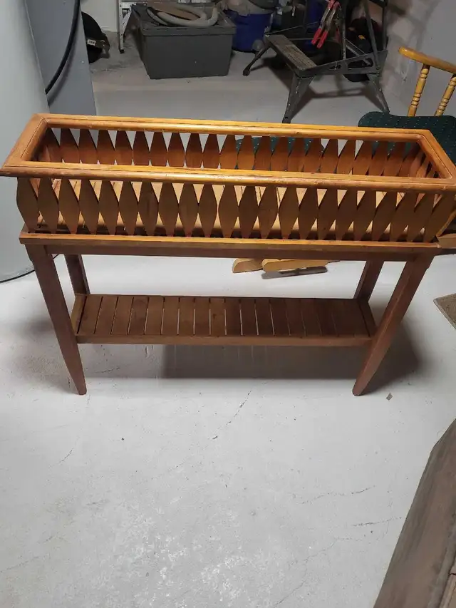 wood planter