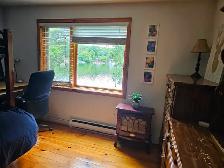 Furnished Room for rent in quiet waterfront home - Photo 4