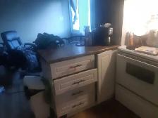room for rent in Millwoods near millbourne Mall - Photo 5