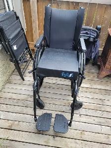 motion composite wheelchair - Photo 3