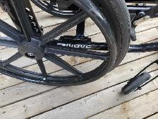 motion composite wheelchair - Photo 4
