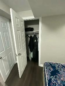 large basement for rent Brampton - Photo 6