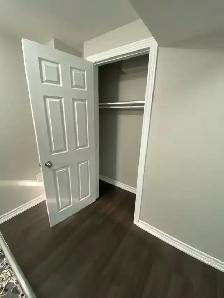 large basement for rent Brampton - Photo 8