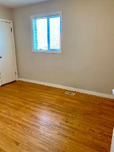 Close to NAIT 3 Bedrooms House Main Floor for rent - Photo 2