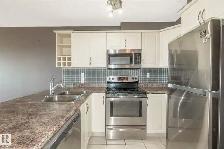 2 bed,2 bath, 1200sq. ft. Condo With Park View. - Photo 9